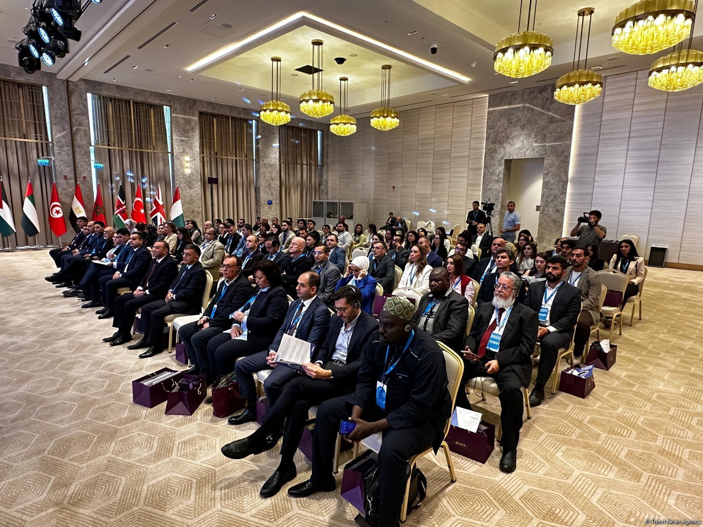 Şuşada "Şuşa şəhərinin islam memarlıq irsi" adlı simpoziumunun birinci günü keçirilib (FOTO) (ƏLAVƏ OLUNUB)