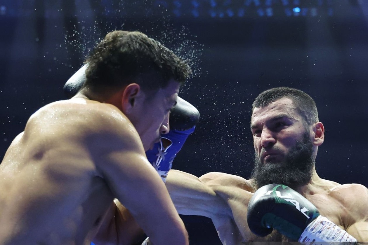 Beterbiyev mütləq dünya çempionu olub