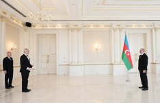 Prezident İlham Əliyev Estoniyanın Azərbaycanda yeni təyin olunmuş səfirinin etimadnaməsini qəbul edib (FOTO/VİDEO) (YENİLƏNİB)