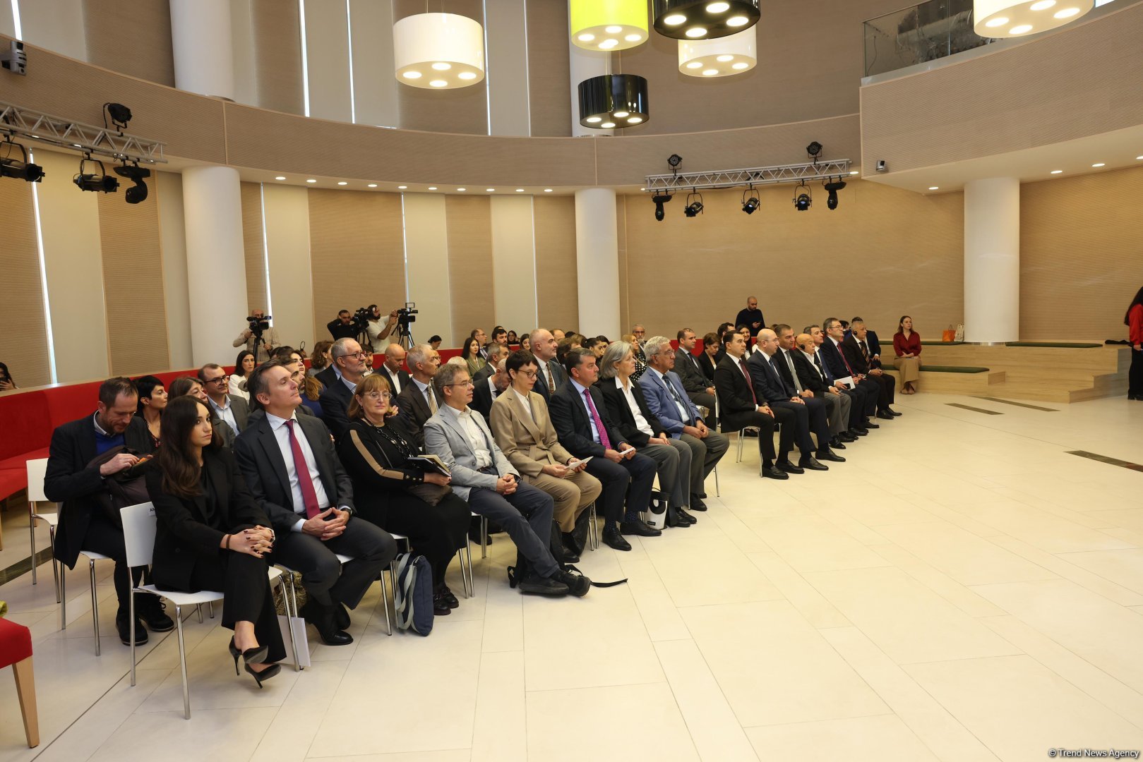 ADA Universitetində İtaliya-Azərbaycan Universiteti layihəsi çərçivəsində tədbir keçirilib (FOTO)