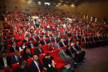 “Türkiyə yüzilliyində I Beynəlxalq Türk Diasporu Simpoziumu” işə başlayıb (FOTO)