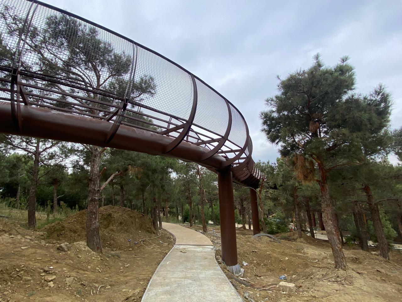 Mərkəzi Nəbatat Bağında təmir-yenidənqurma işləri başa çatmaq üzrədir (FOTO)
