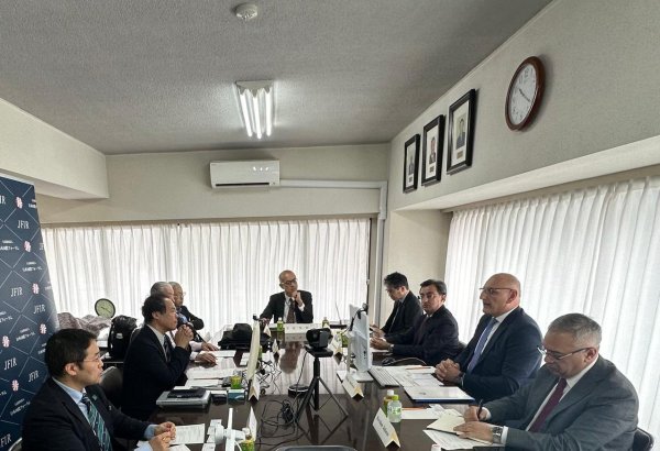 Elçin Əmirbəyov yaponiyalı həmkarları ilə Ermənistanla sülh prosesini və COP29-u müzakirə edib (FOTO)