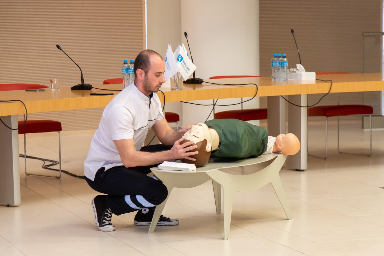 ADA Universiteti, Universitetin Fondu və “Referans Medical Group” birgə layihəyə başlayır (FOTO)
