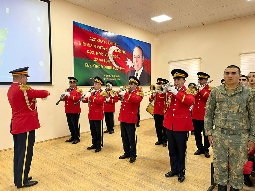 Füzuli Şəhəri Günü münasibətilə silsilə tədbirlər keçirilib (FOTO)