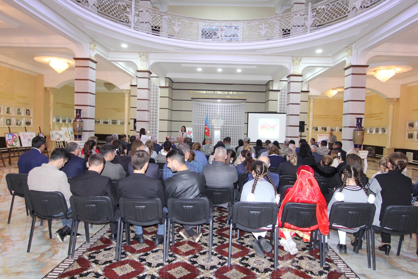 Xaçmazda 18 Oktyabr - Müstəqilliyin Bərpası Gününə həsr olunmuş tədbir keçirilib (FOTO)