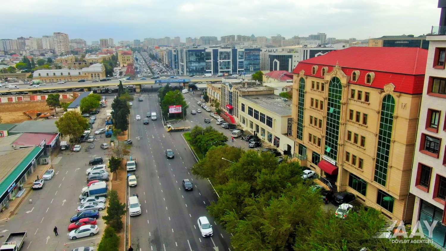 Əhməd Rəcəbli küçəsində təmir işləri aparılıb (FOTO/VİDEO)