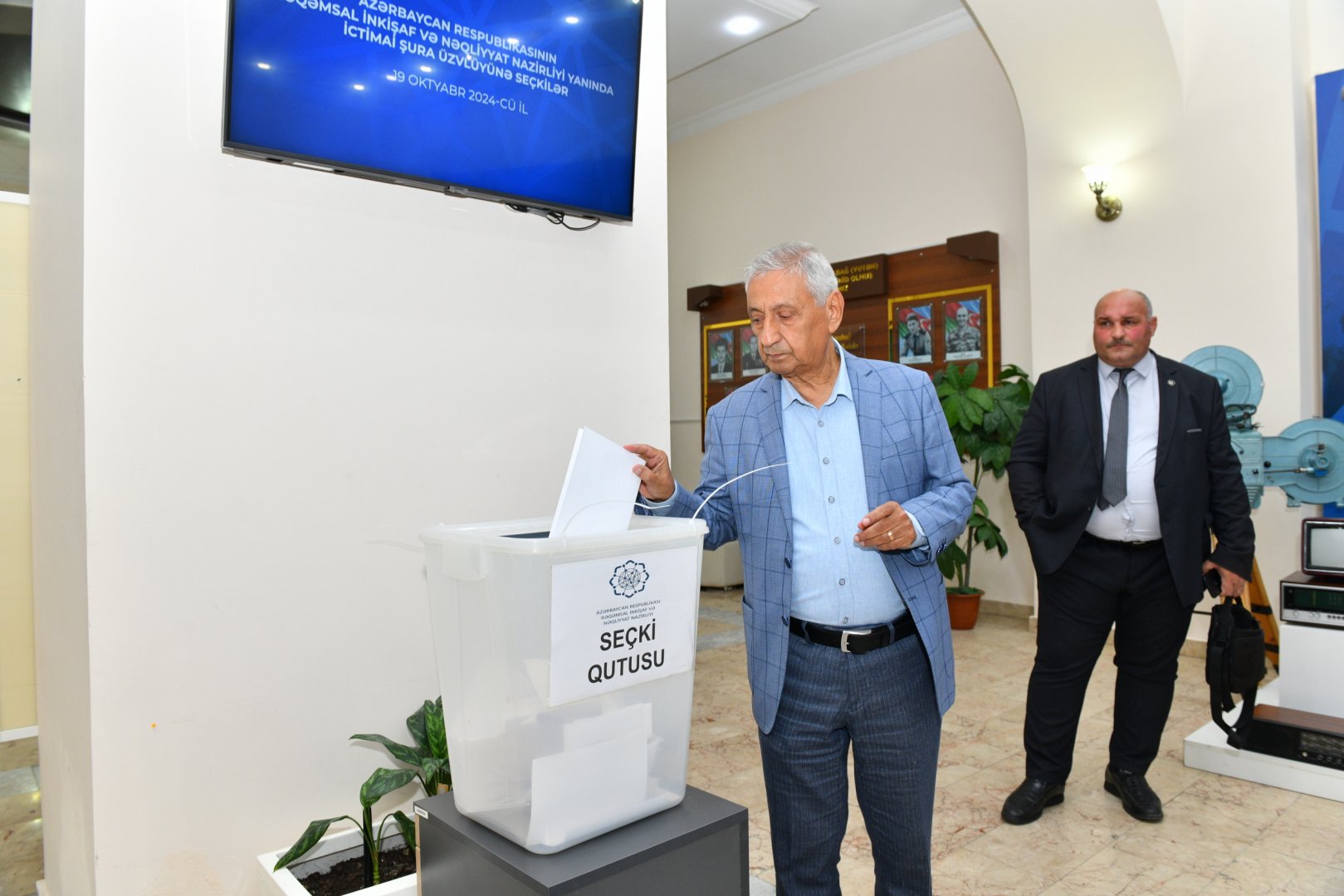 RİİN yanında İctimai Şura üzvlüyünə seçkilər keçirilib (FOTO)