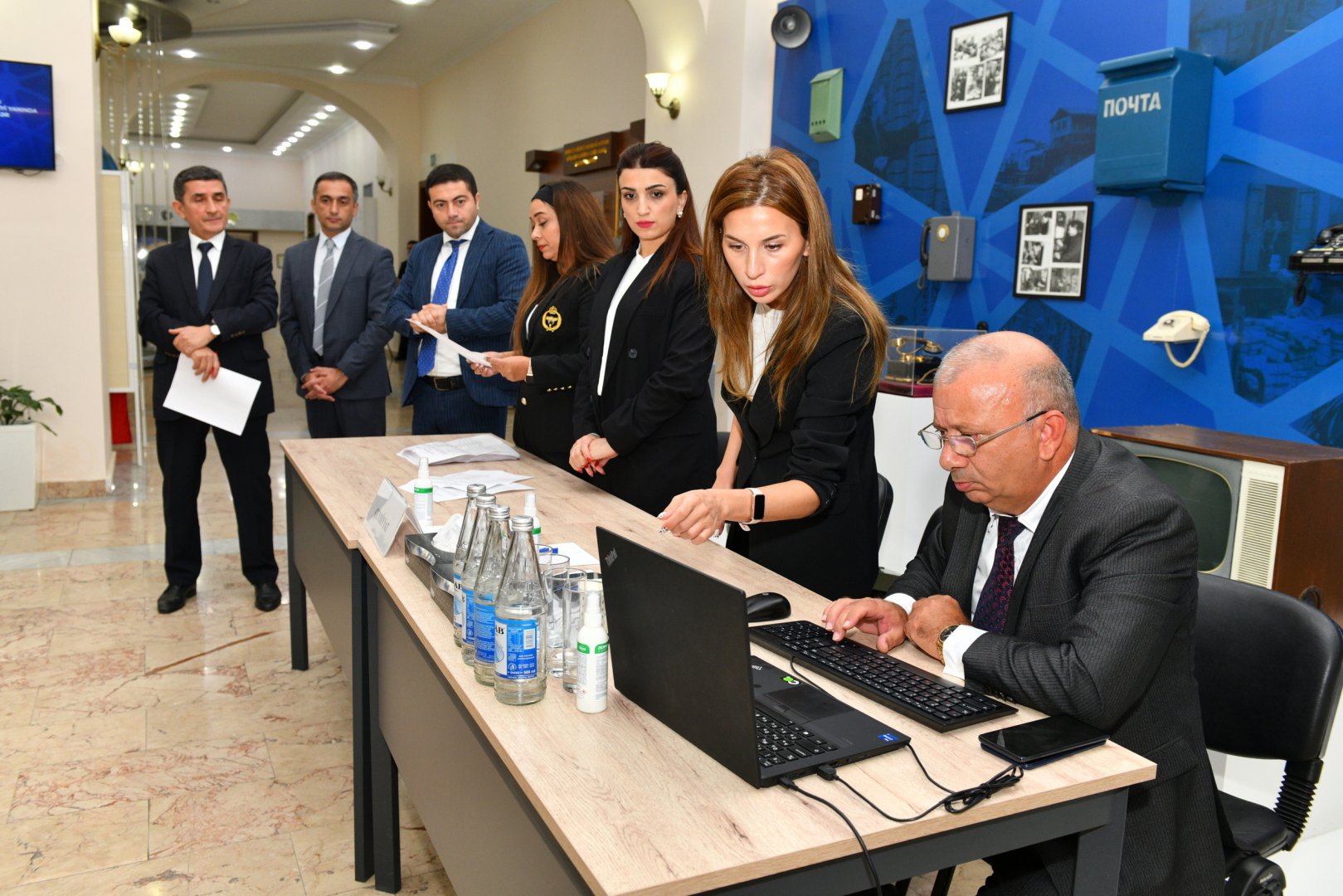 RİİN yanında İctimai Şura üzvlüyünə seçkilər keçirilib (FOTO)
