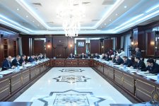 Milli Məclisin İqtisadi siyasət, sənaye və sahibkarlıq komitəsinin iclası keçirilib (FOTO)
