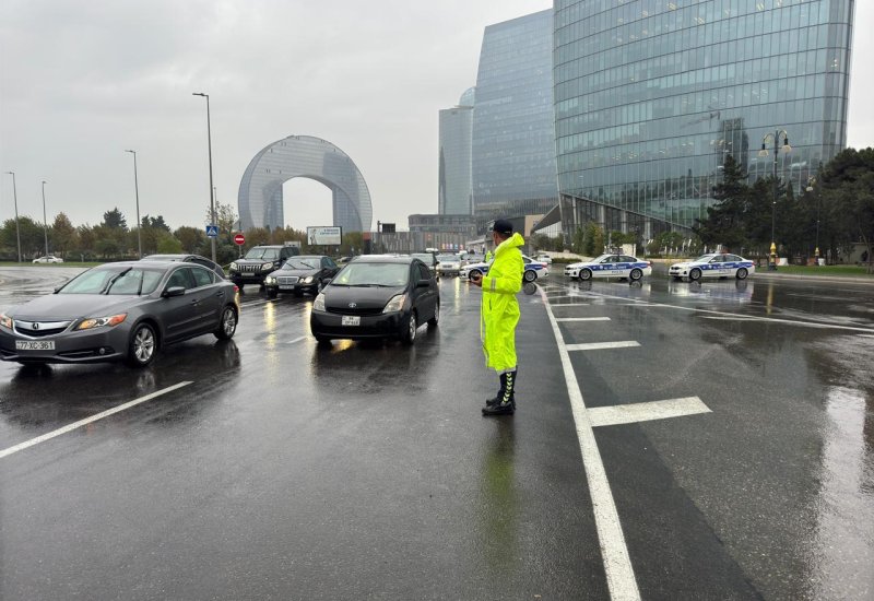 Yol polisi sürücülərə hava ilə əlaqədar müraciət etdi