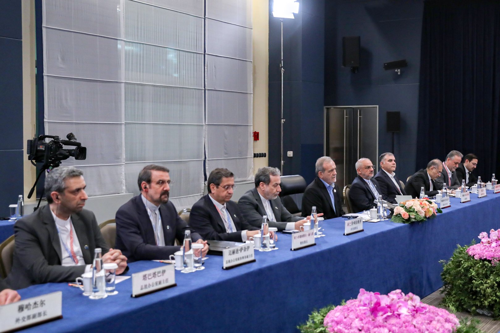 İran Çinlə qarşılıqlı münasibətləri daha da möhkəmləndirmək niyyətindədir (FOTO)