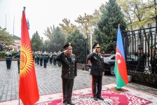 Zakir Həsənov qırğızıstanlı həmkarı ilə görüşüb: hərbi əməkdaşlıq planı imzalanıb (FOTO)