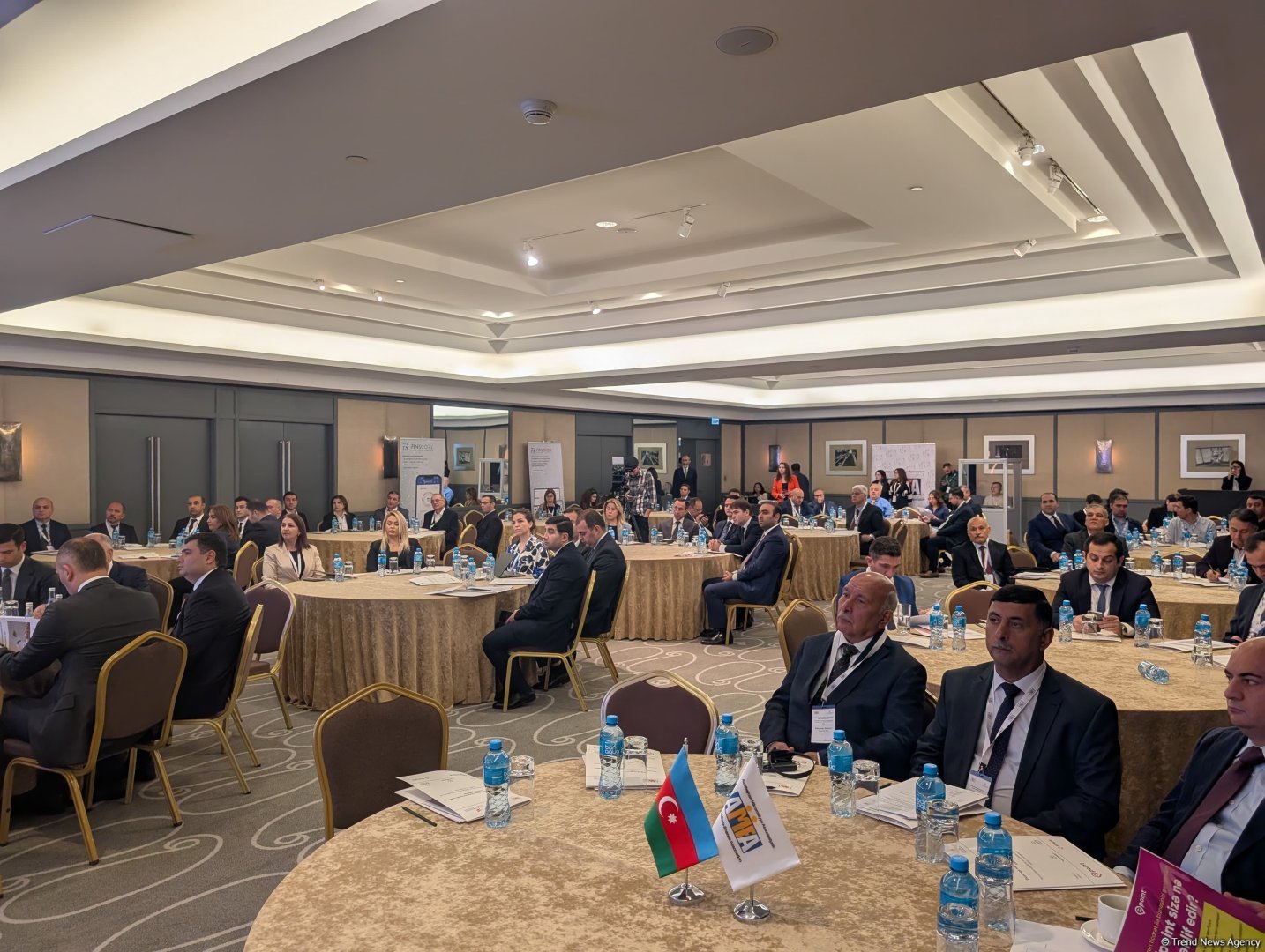 Bakıda Mikromaliyyə Konfransı keçirilib (FOTO) (ƏLAVƏ EDİLİB)