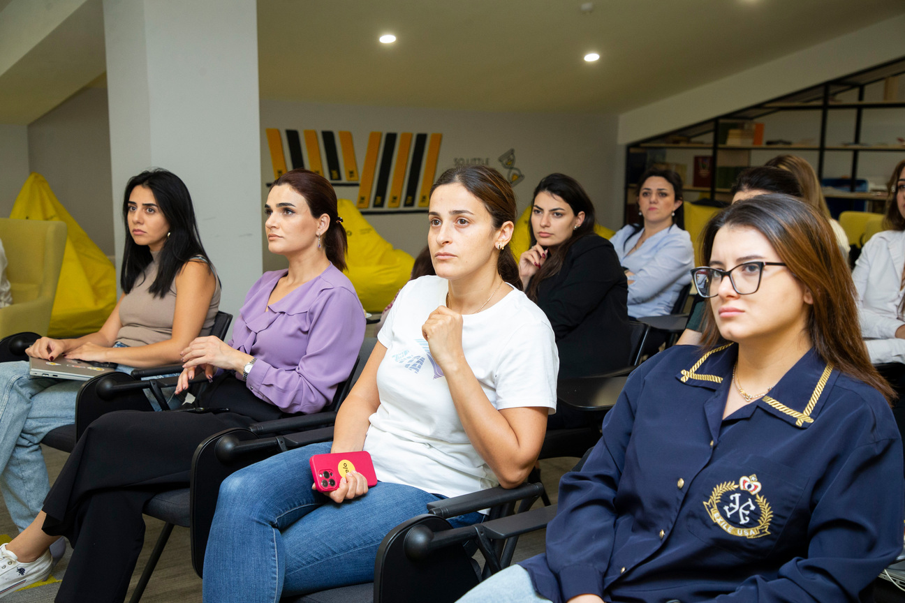Yelo Bank əməkdaşları üçün önəmli sağlamlıq təlimi təşkil edib (FOTO)