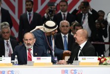 Prezident İlham Əliyev Kazanda XVI BRICS Sammitinin “Outreach” / “BRICS+” formatının ilk plenar iclasında iştirak edib (FOTO/VİDEO) (YENİLƏNİB-3)