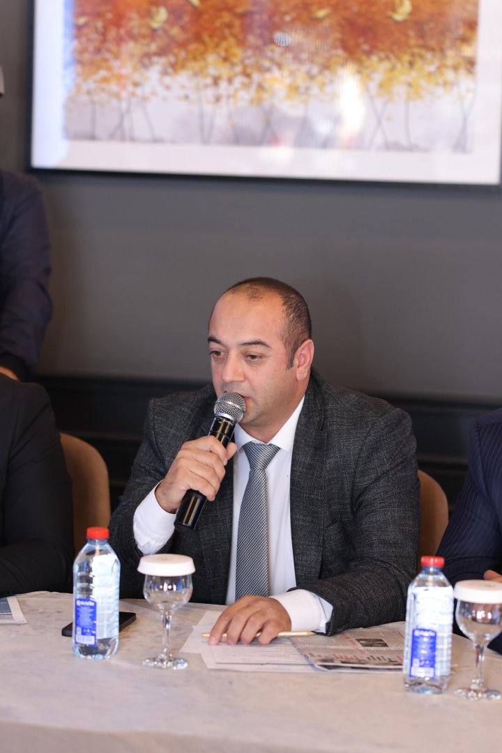 Gəncədə “Regional Medianın İnkişafı” layihəsi çərçivəsində media nümayəndələri ilə görüş keçirilib (FOTO)