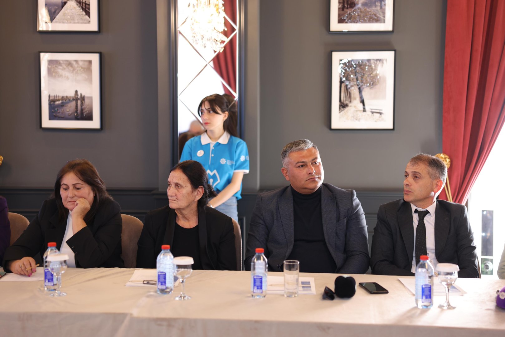 Gəncədə “Regional Medianın İnkişafı” layihəsi çərçivəsində media nümayəndələri ilə görüş keçirilib (FOTO)