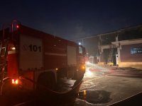 Bakıda obyektdəki yanğın söndürüldü (ƏLAVƏ EDİLİB) (FOTO/VİDEO)