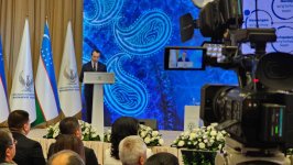 Türk Mədəniyyəti və İrsi Fondunun prezidenti Aktotı Raimkulova Özbəkistanda forumda çıxış edib (FOTO)
