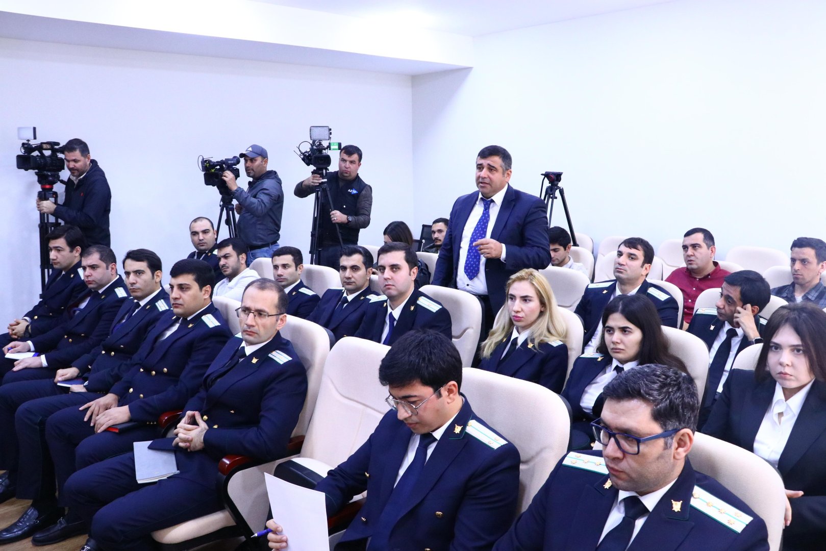 Nərimanov rayon prokurorluğunda “Açıq qapı günü” təşkil edilib (FOTO)
