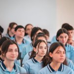 Məktəblərdə dayanıqlılıq mövzusunda seminarlar keçirilib (FOTO)