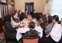 Heydər Əliyev Fondunun vitse-prezidenti Leyla Əliyeva çoban Xanışın ailəsi ilə görüşüb (FOTO/VİDEO)