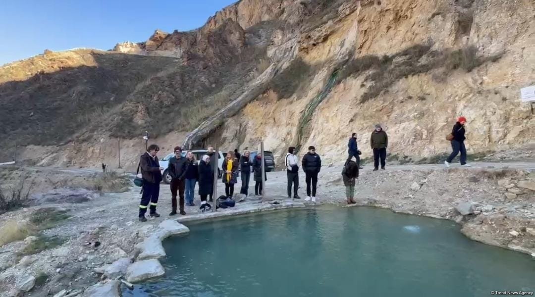Beynəlxalq səyahətçilər bu gün Kəlbəcər və Laçına səfər edib (FOTO)