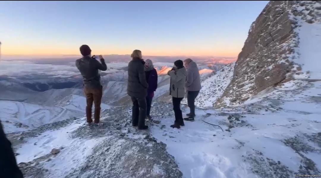 Beynəlxalq səyahətçilər bu gün Kəlbəcər və Laçına səfər edib (FOTO)