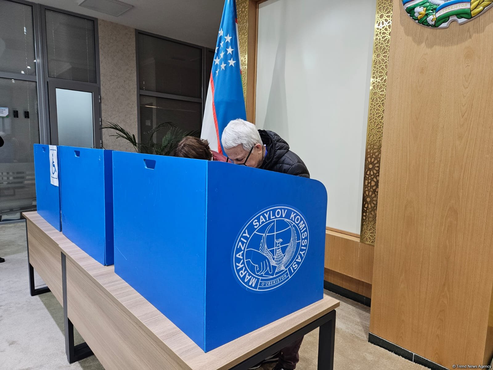 Özbəkistanda parlament seçkilərində səsvermə başa çatıb (FOTO)