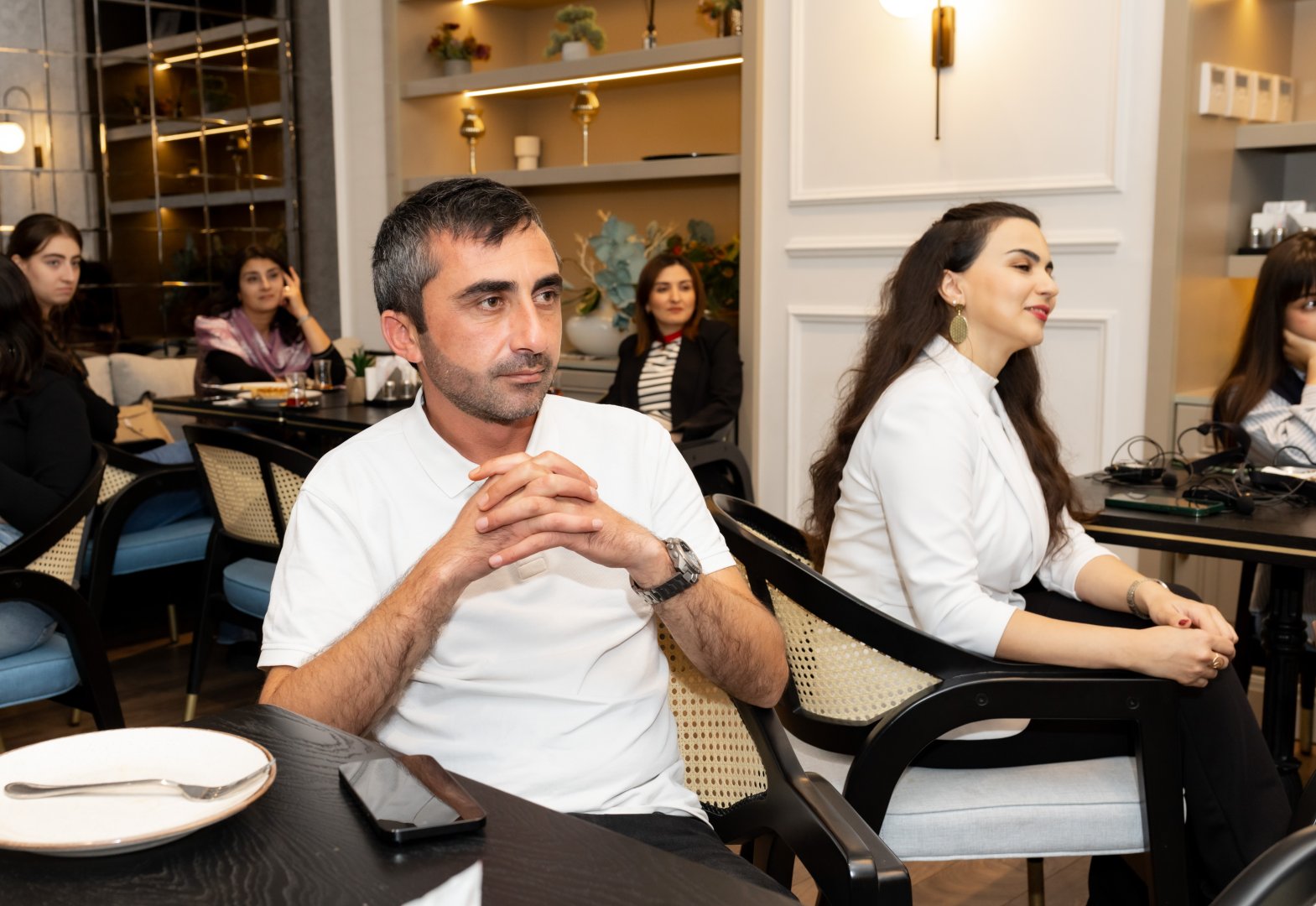 Azercell-in “Kitab Klubu” mütaliə həvəskarlarını bir araya gətirdi  (FOTO)