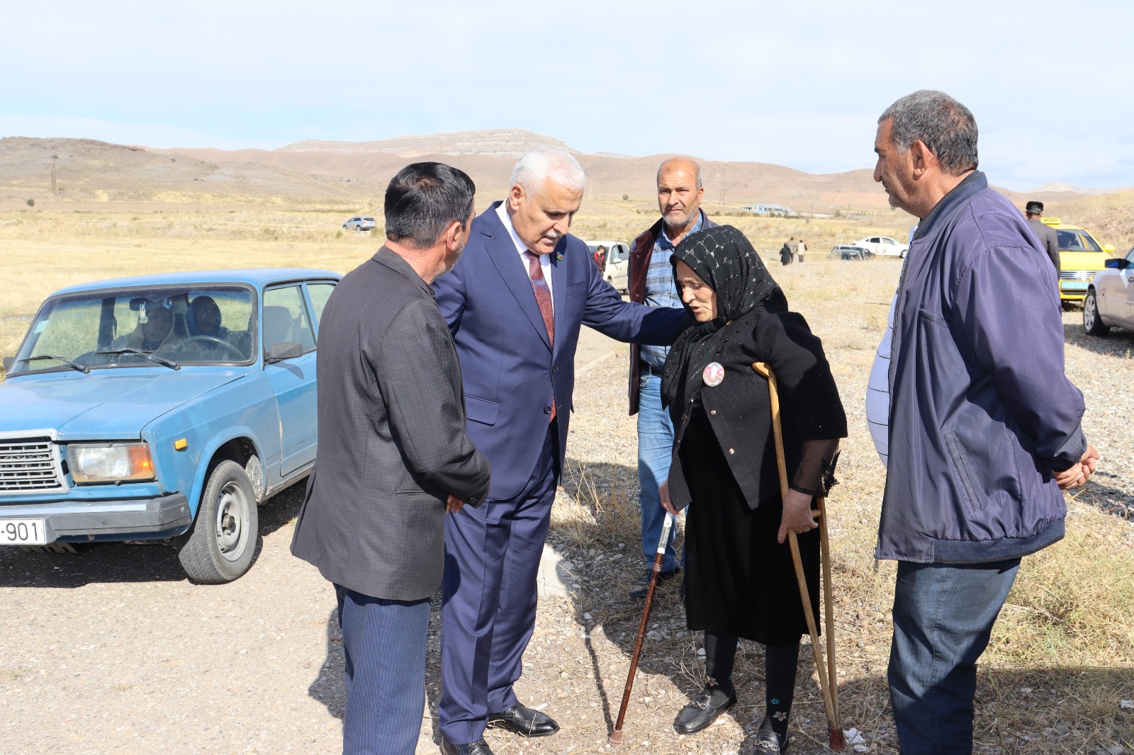 Vüqar Rəhimzadə Culfa rayonunun Əbrəqunus kəndində şəhidin anım mərasimində iştirak edib (FOTO)