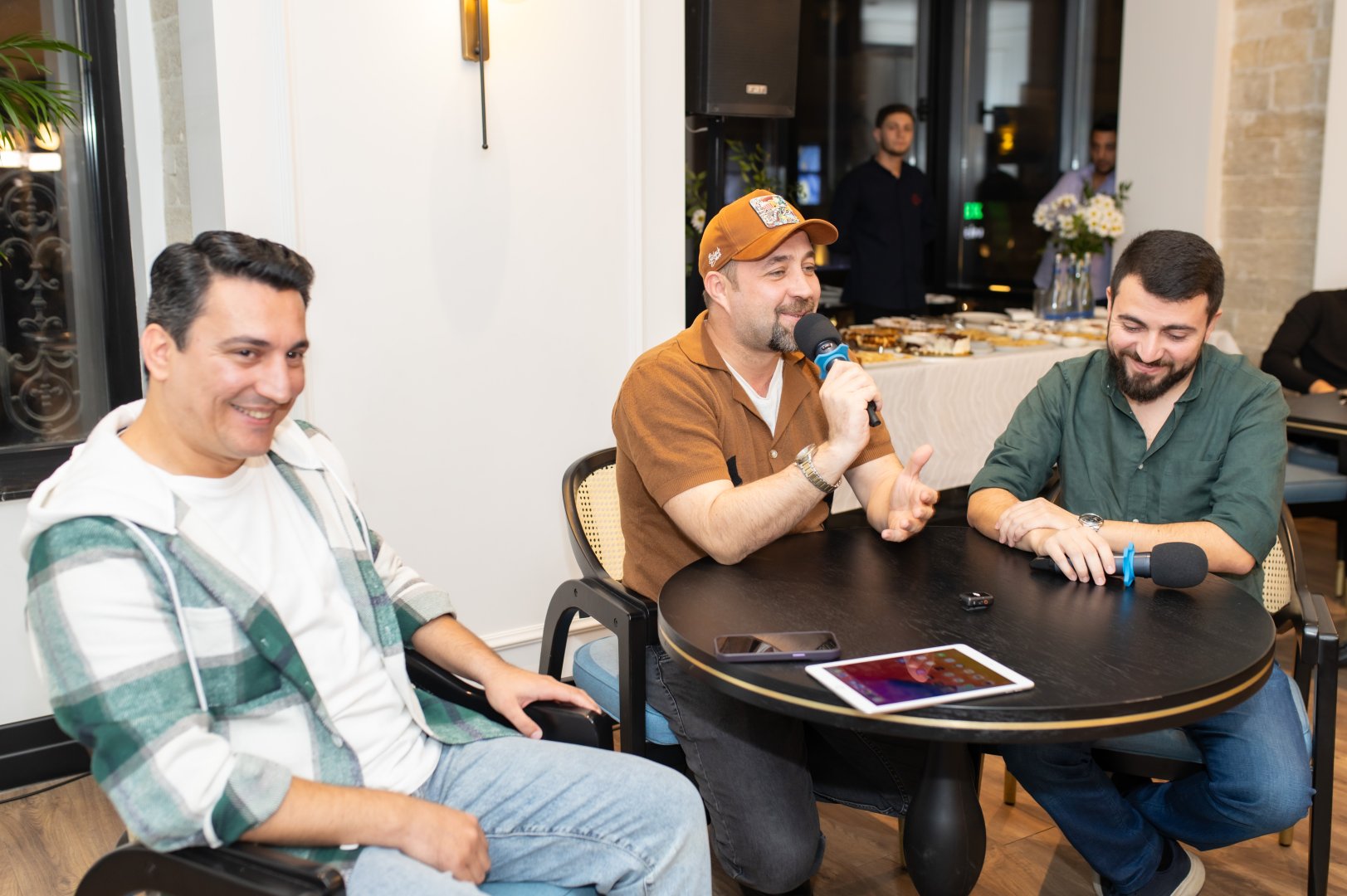 Azercell-in “Kitab Klubu” mütaliə həvəskarlarını bir araya gətirdi  (FOTO)