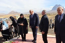 Vüqar Rəhimzadə Culfa rayonunun Əbrəqunus kəndində şəhidin anım mərasimində iştirak edib (FOTO)