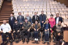 Bakıda mina qurbanlarına həsr olunan sərgi keçirilib (FOTO)