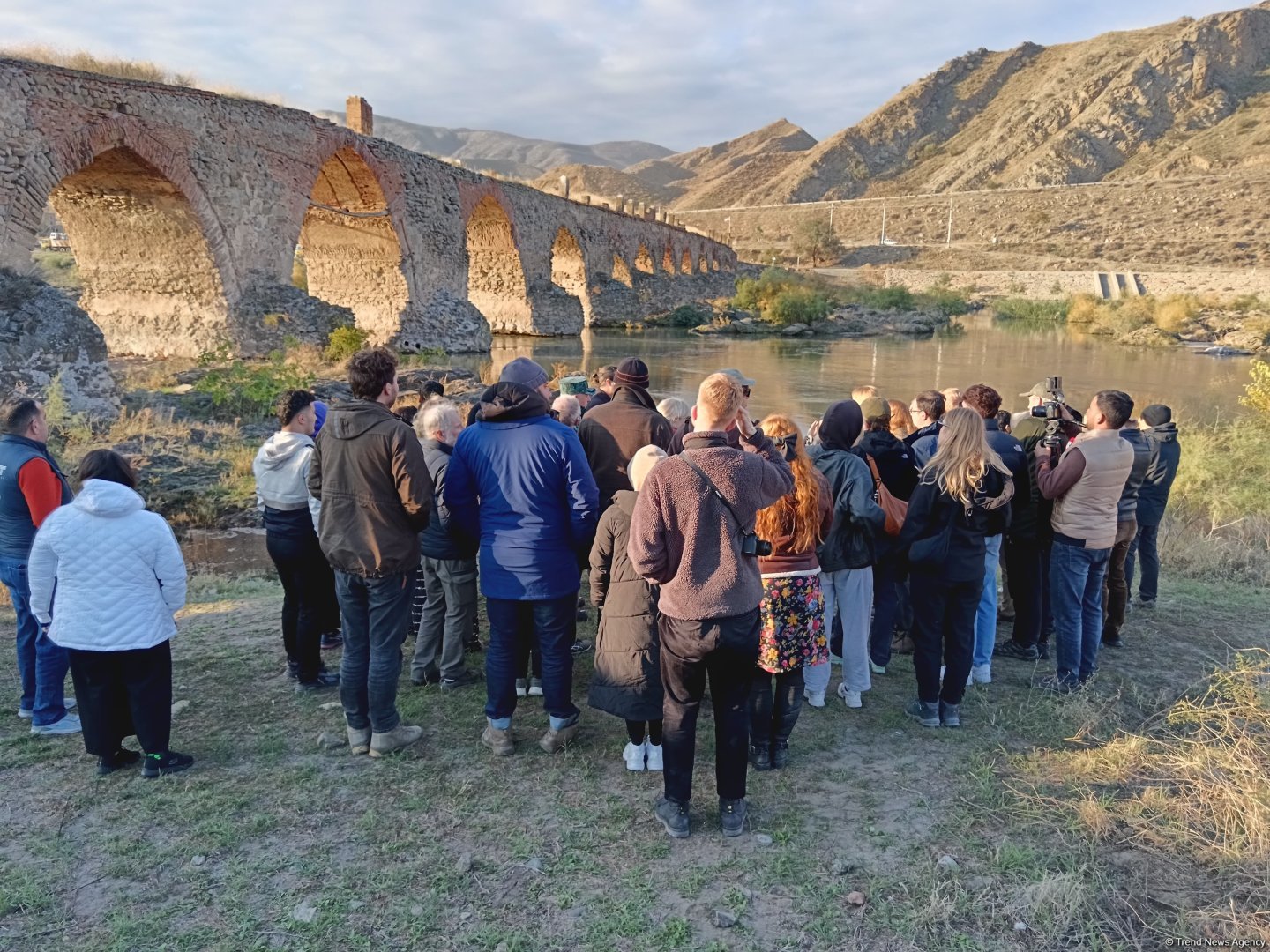 Dünya səyyahları Xudafərində (FOTO)