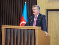 TƏBİB Almaniyanın iki nüfuzlu səhiyyə idarəetmə şəbəkəsi ilə əməkdaşlıq müqaviləsi imzalayıb (FOTO)