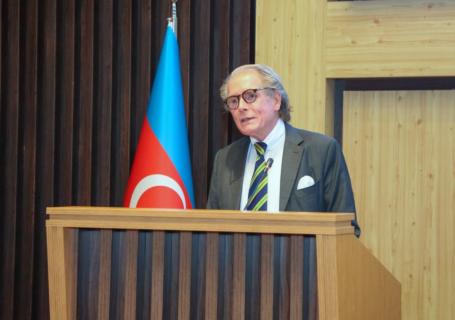 TƏBİB Almaniyanın iki nüfuzlu səhiyyə idarəetmə şəbəkəsi ilə əməkdaşlıq müqaviləsi imzalayıb (FOTO)