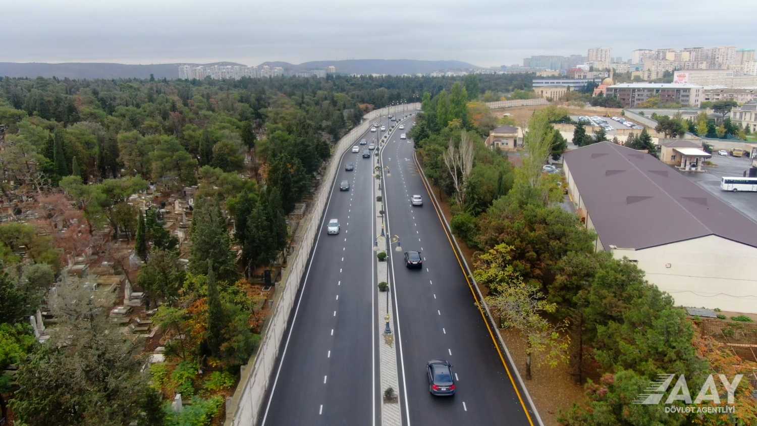 Mətbuat prospektində aparılan təmir işləri yekunlaşıb (FOTO/VİDEO)
