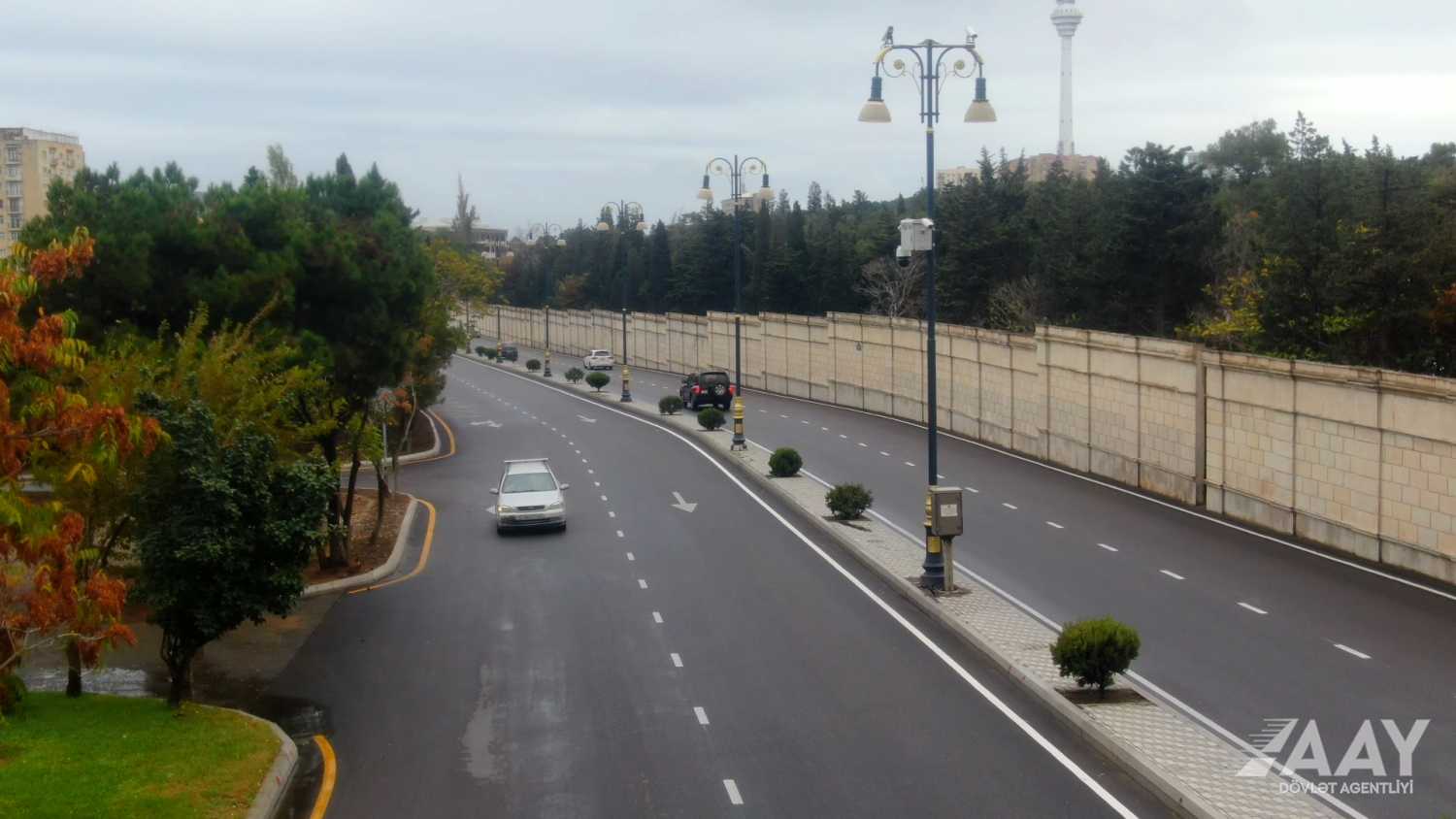 Mətbuat prospektində aparılan təmir işləri yekunlaşıb (FOTO/VİDEO)