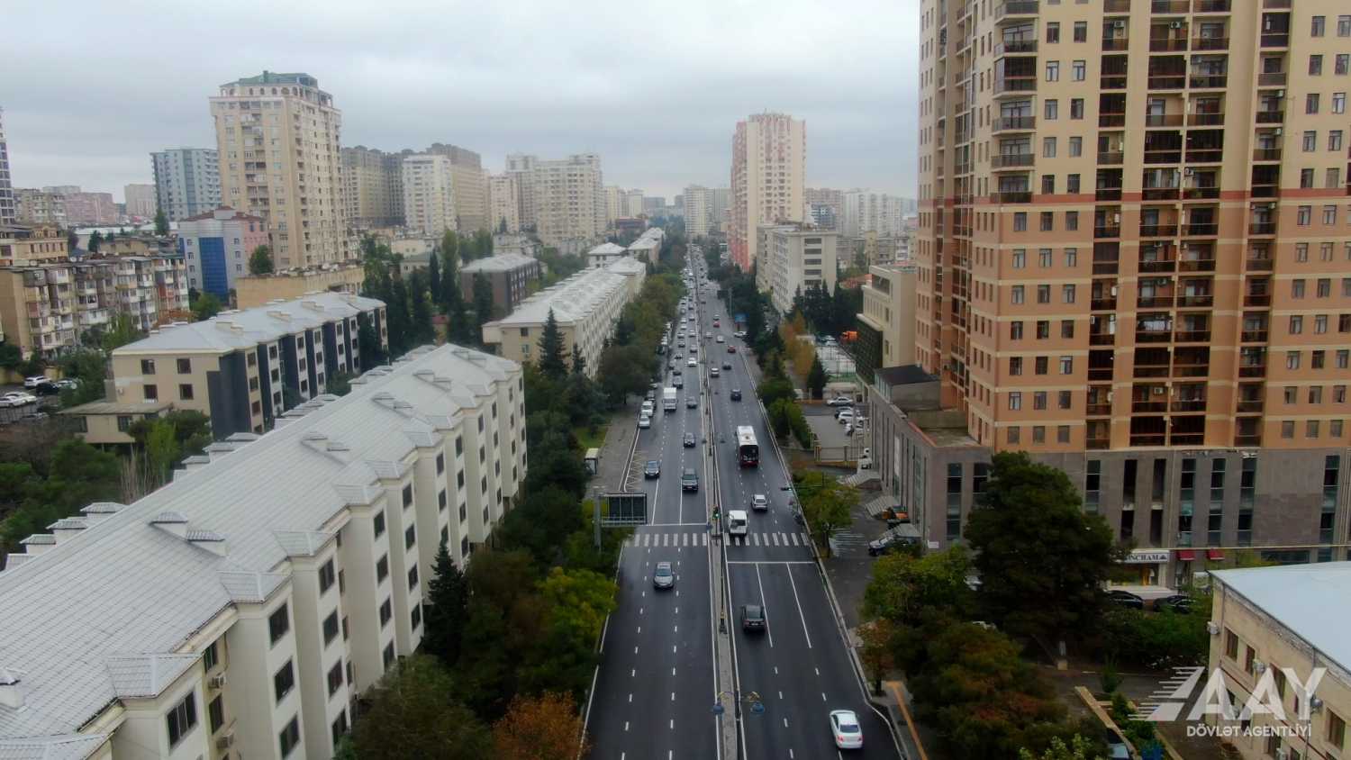 Mətbuat prospektində aparılan təmir işləri yekunlaşıb (FOTO/VİDEO)