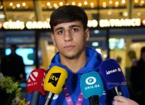 Dünya çempionatında uğur qazanan yunan-Roma güləşçilərimiz Vətənə qayıdıb (FOTO)