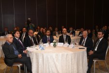 ANAMA-ya üç mianaaxtaran it verilib (FOTO)