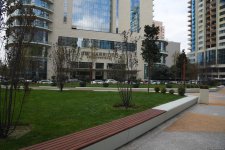 Bakıda yeni salınan parkdan FOTOREPORTAJ