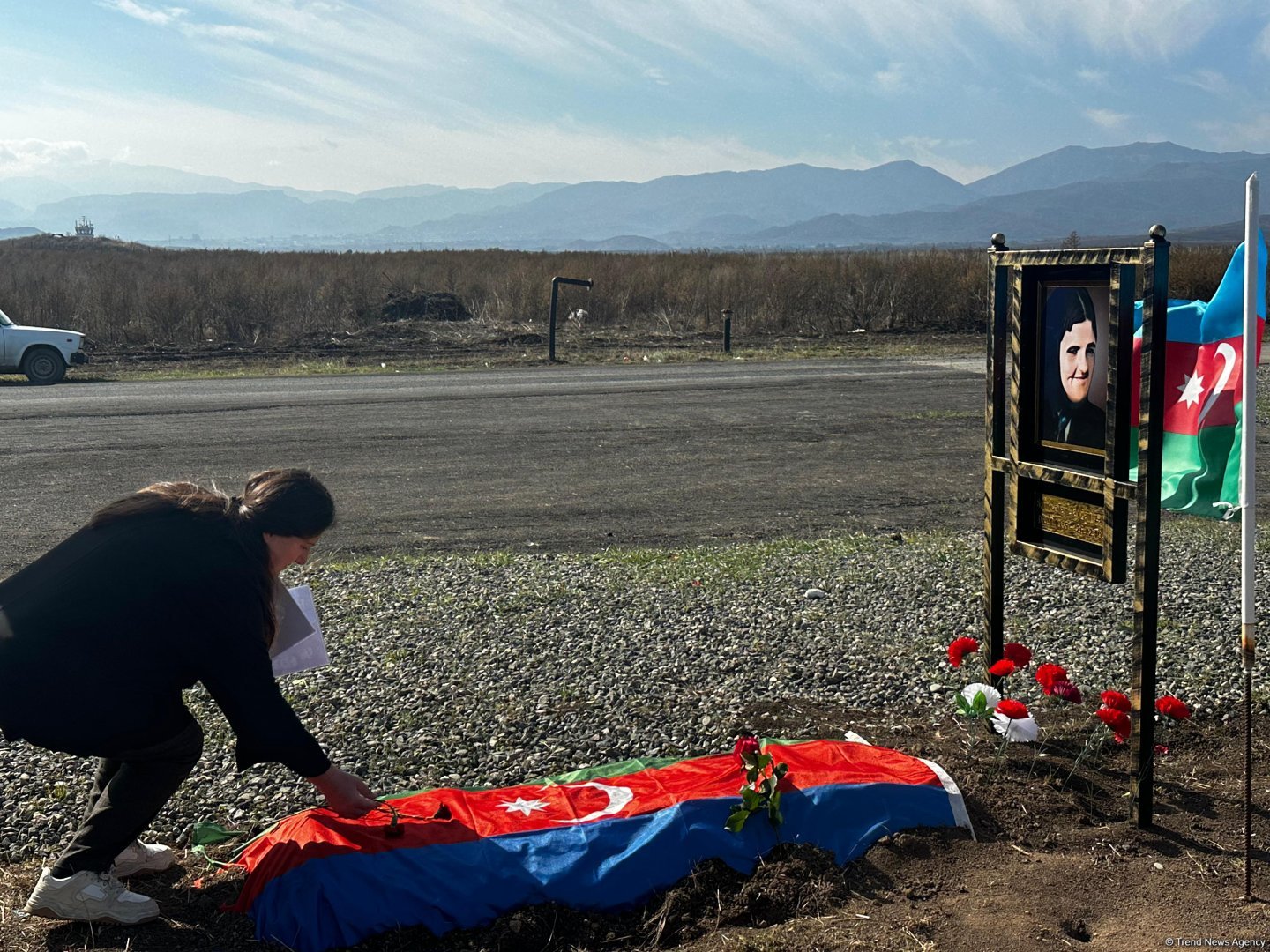 Birinci Qarabağ müharibəsində itkin düşənlərin ailələri Ağdam, Xocalı, Xankəndi və Şuşaya səfər ediblər (FOTO)