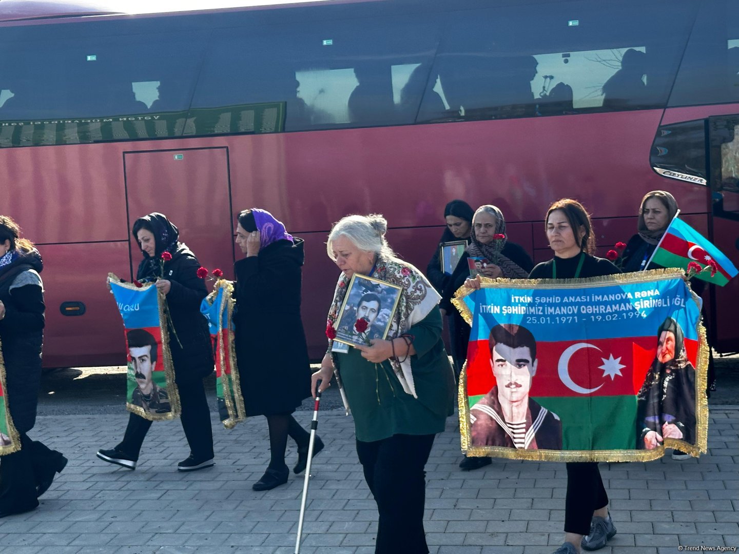 Birinci Qarabağ müharibəsində itkin düşənlərin ailələri Ağdam, Xocalı, Xankəndi və Şuşaya səfər ediblər (FOTO)