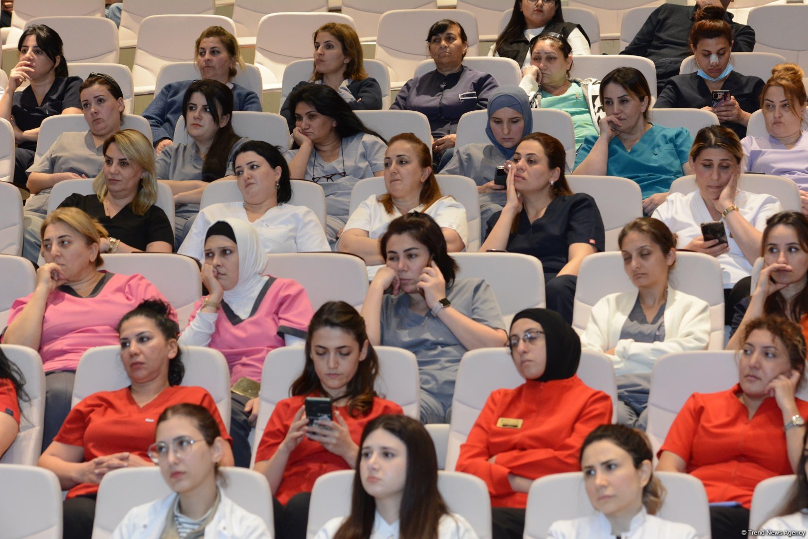 COP29 konfransı çərçivəsində tibbi xidmətlərin təşkilinə dair brifinq keçirilib (FOTO/VİDEO) (ƏLAVƏ OLUNUB)