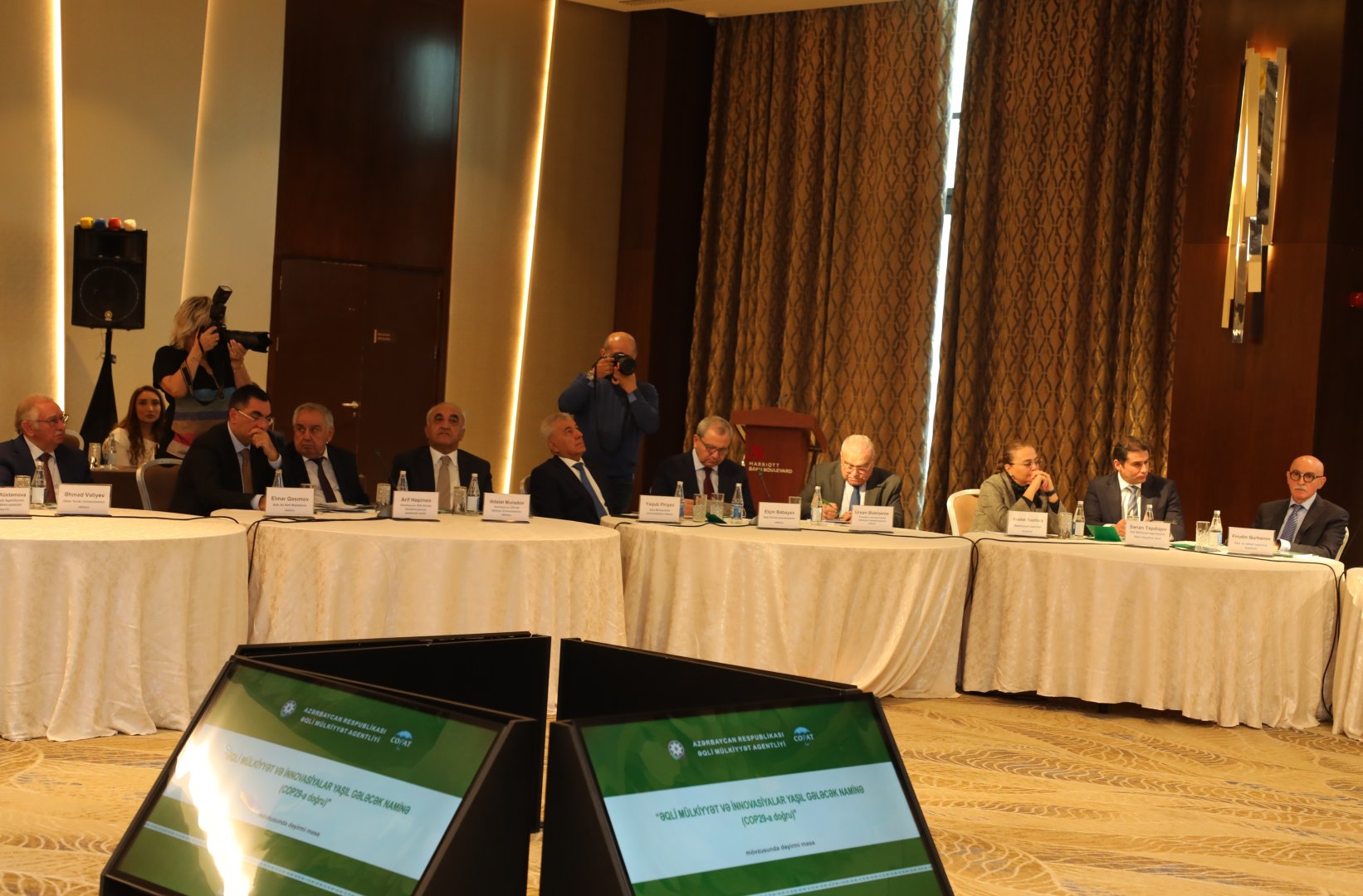 "Əqli mülkiyyət və innovasiyalar yaşıl gələcək naminə" (COP29-a doğru) mövzusunda dəyirmi masa keçirilib (FOTO)