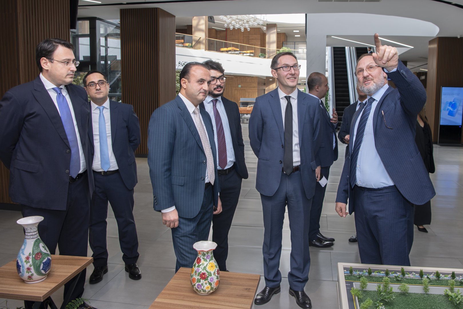 AccessBank və KOBİA “Bizdən Biznesə” layihəsinin reallaşdırılmasına dair memorandum imzaladılar (FOTO)