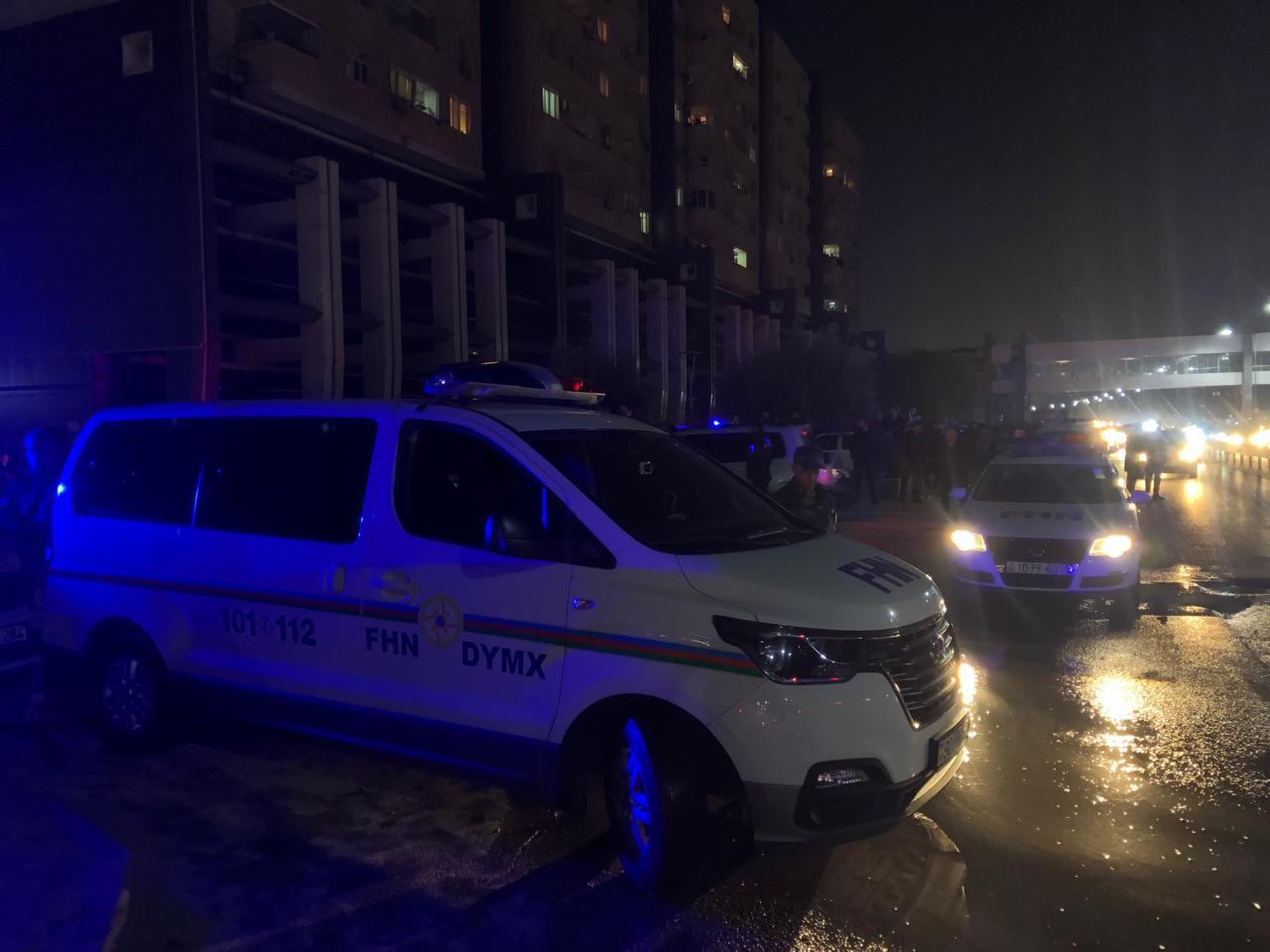Xırdalanda çoxmərtəbəli yaşayış binasındakı yanğın söndürülüb (FOTO/VİDEO) (ƏLAVƏ OLUNUB)